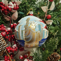 GOLDEN STATUE OF LIBERTY GLASS BALL