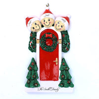 HOLLY DOOR FAMILY ORNAMENT - 3