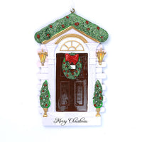 BROWN CHRISTMAS DOOR ORNAMENT